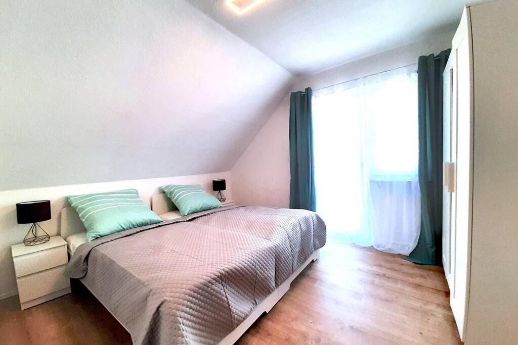 Apartment Theox No 2 Modernes Zwischen Mannheim & Heidelberg Edingen-Neckarhausen